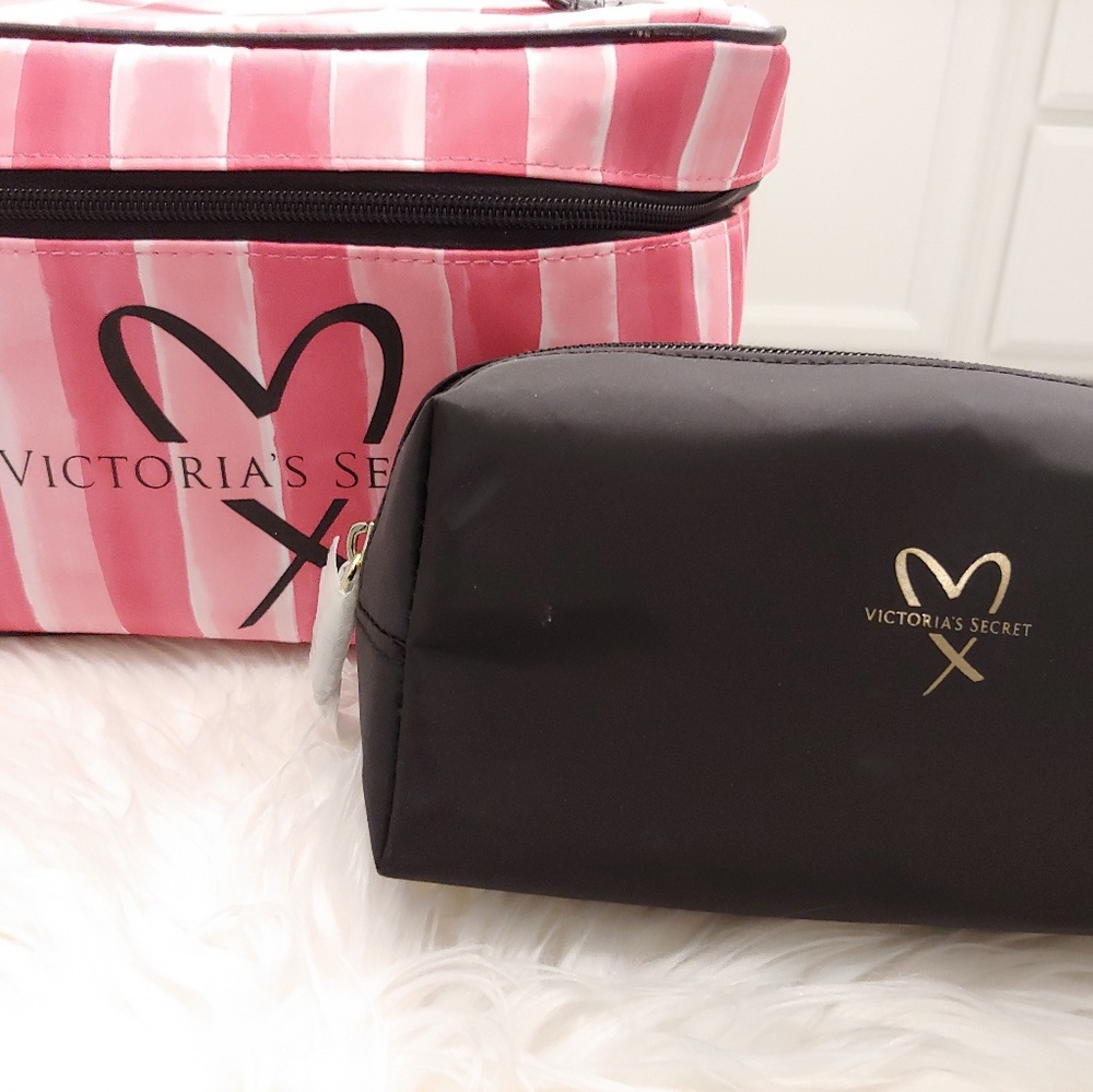 Victoria's Secret train trunk set